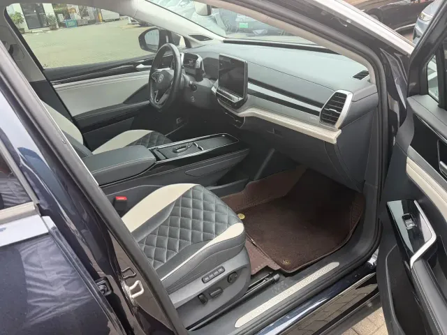 Volkswagen ID.6 Crozz — Фото автомобиля 16