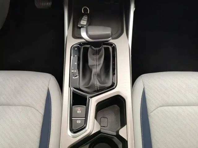 Geely Emgrand — Фото автомобиля 16