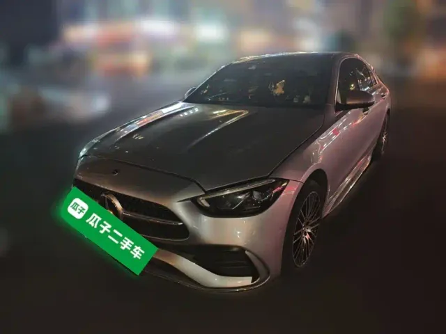 Фотография автомобиля — Mercedes-Benz C-Class