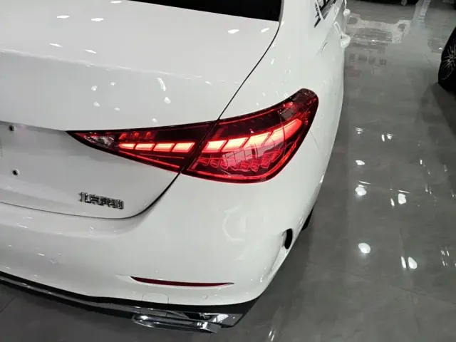 Mercedes-Benz C-Class — Фото автомобиля 7