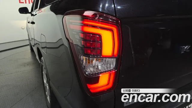KG_Mobility_Ssangyong Rexton Новый Rexton Sport Khan Дизель 2.2 4WD — Фото автомобиля 21