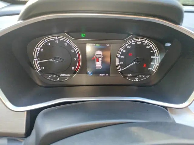 Geely Binyue — Фото автомобиля 3