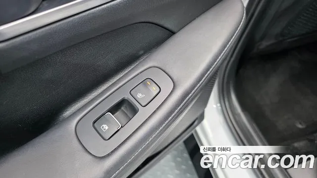 Hyundai Sonata — Фото автомобиля 17