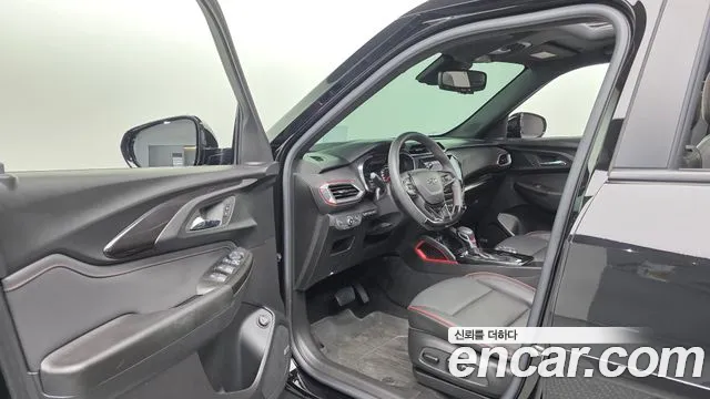 ChevroletGMDaewoo Trailblazer Trailblazer 1.3 турбо 4WD — Фото автомобиля 11