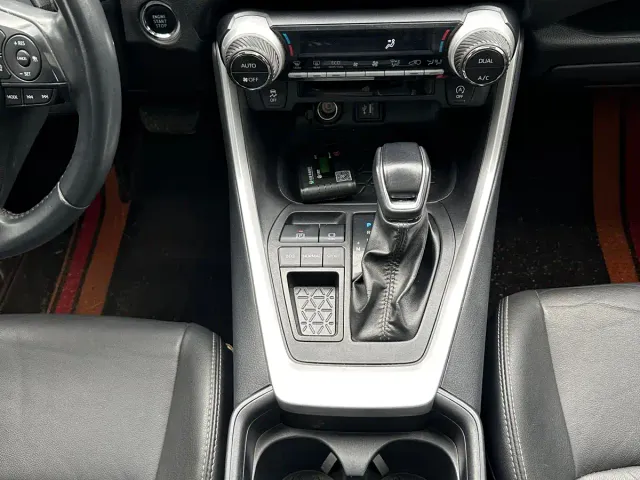 Toyota Wildlander — Фото автомобиля 8
