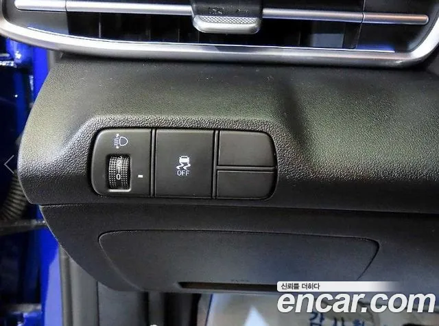 Hyundai AVANTE — Фото автомобиля 14