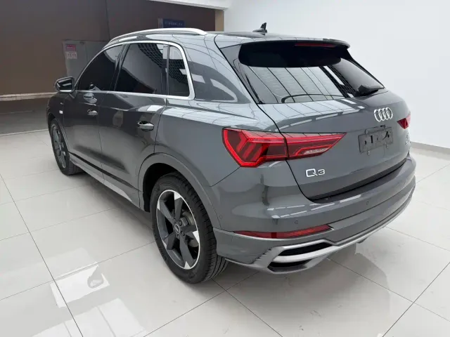 Audi Q3 — Фото автомобиля 4