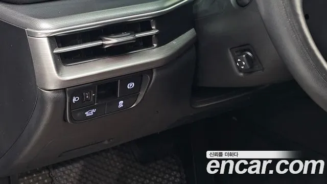 Hyundai Grandeur GN7 — Фото автомобиля 22