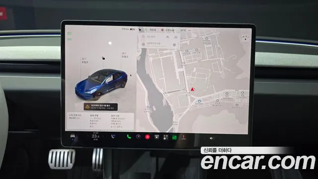Tesla Model 3 — Фото автомобиля 14