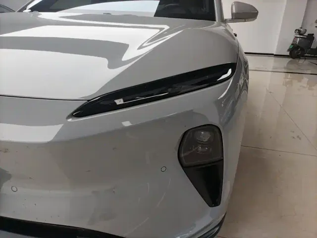 Nio ET5 Touring — Фото автомобиля 23