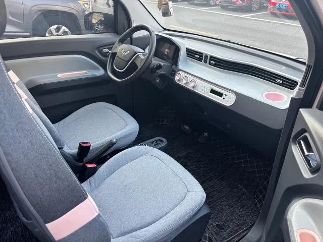 Wuling Hongguang Mini EV — Фото автомобиля 6
