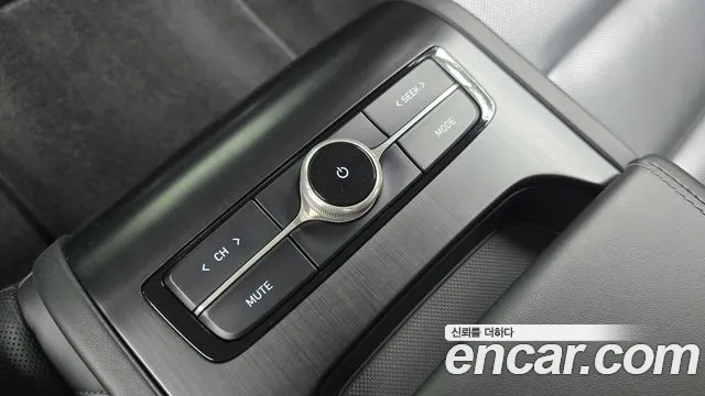 Hyundai Grandeur — Фото автомобиля 24