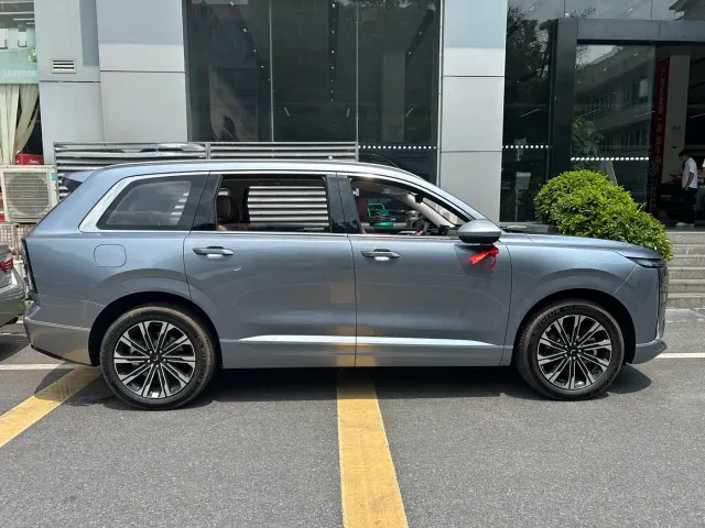 Wuling Starlight L — Фото автомобиля 2