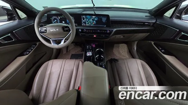 Kia K8 Hybrid — Фото автомобиля 10