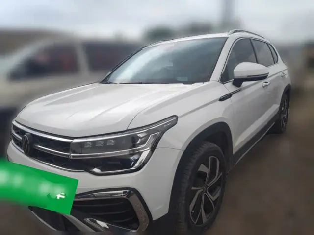 Фотография автомобиля — Volkswagen Tharu