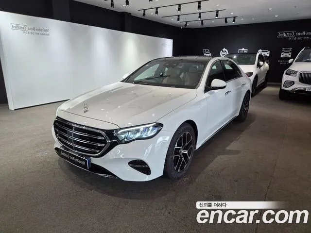 Фотография автомобиля — Mercedes-Benz E-Class W214