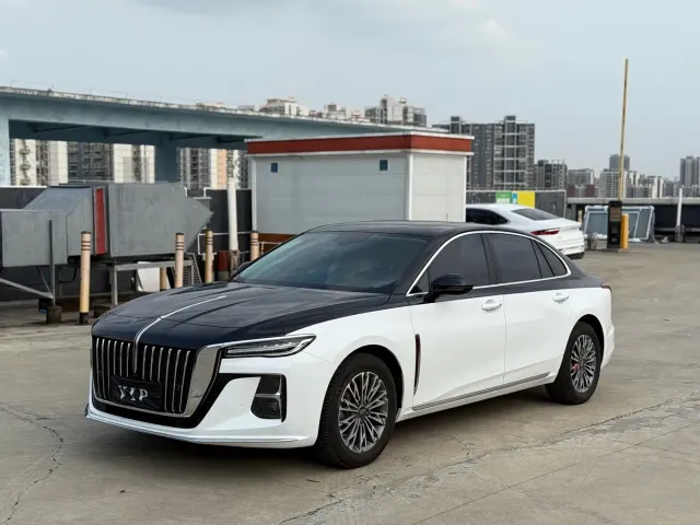 Фотография автомобиля — Hongqi H5