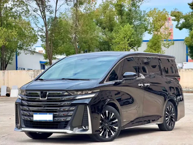 Фотография автомобиля — Toyota Vellfire