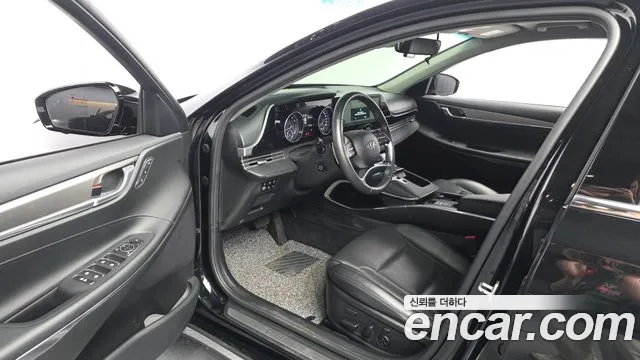 Hyundai Grandeur Grandeur (New) — Фото автомобиля 14