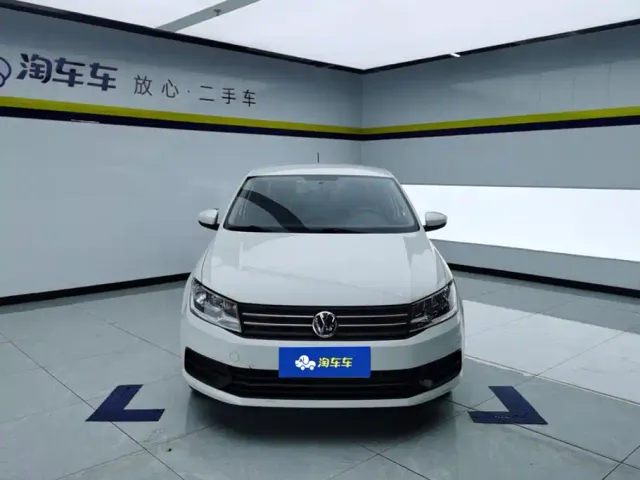 Volkswagen Santana — Фото автомобиля 2