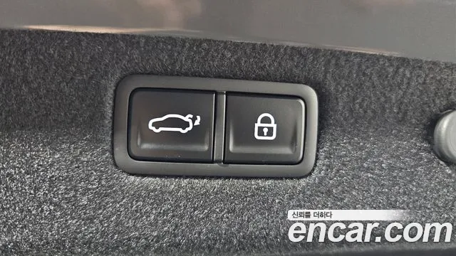 Genesis G70 Новый G70 Бензин 2.5T 4WD — Фото автомобиля 20