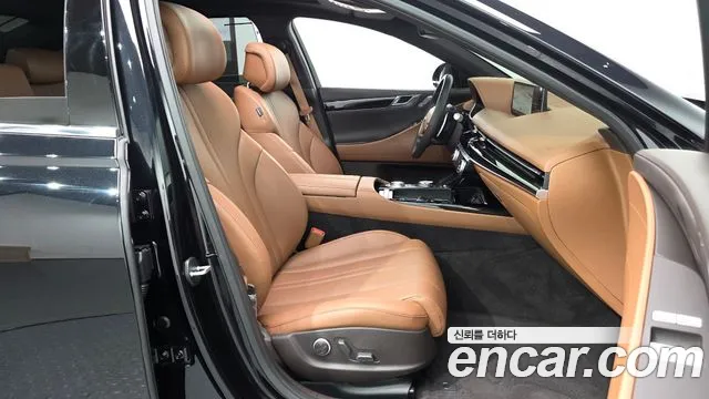 Genesis G80 Бензин 2.5 турбо AWD — Фото автомобиля 17