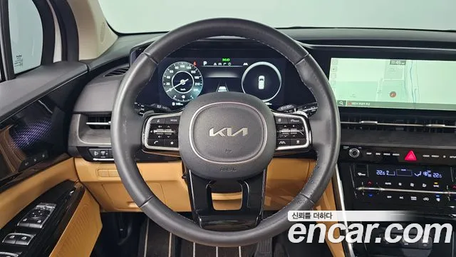 Kia Canival — Фото автомобиля 13
