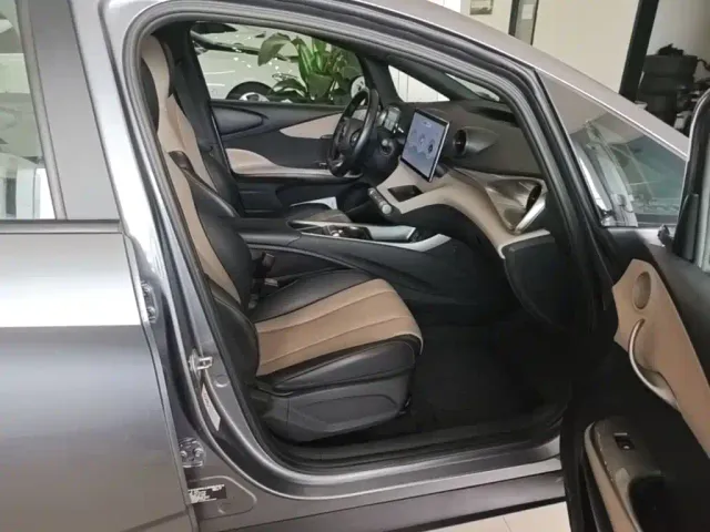 BYD Dolphin — Фото автомобиля 24