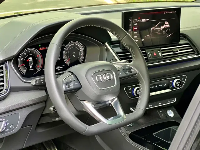 Audi Q5L — Фото автомобиля 19