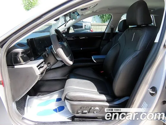 Hyundai Grandeur GN7 — Фото автомобиля 5
