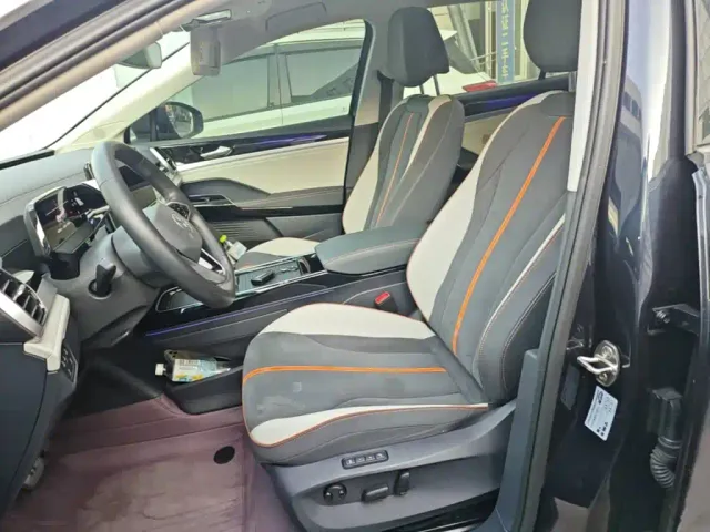 Volkswagen ID.6 Crozz — Фото автомобиля 14