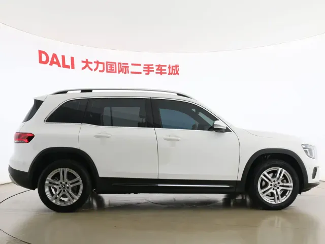 Mercedes-Benz GLB-Class — Фото автомобиля 16