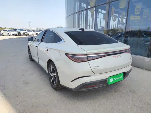 BYD Seal 07 DM-i — Фото автомобиля 4