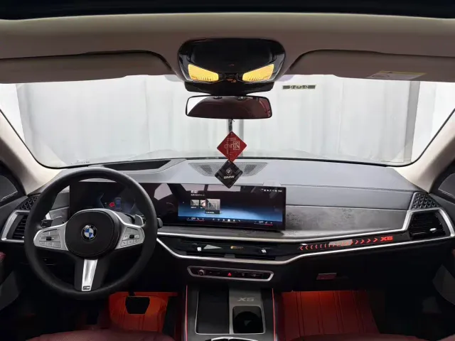 BMW X5 — Фото автомобиля 6