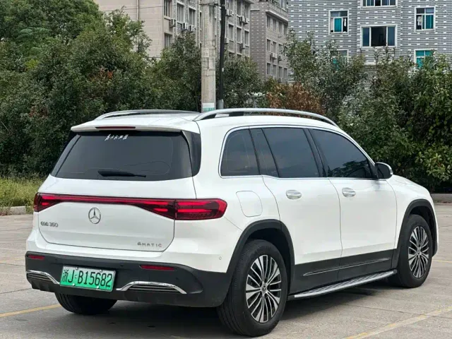 Mercedes-Benz EQB — Фото автомобиля 23