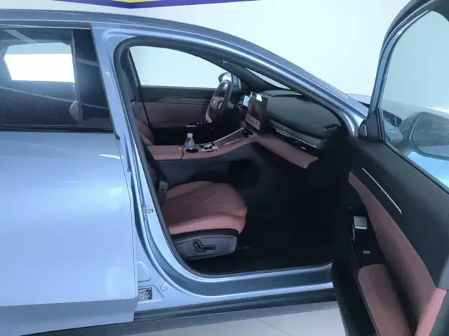Geely Galaxy L6 — Фото автомобиля 8