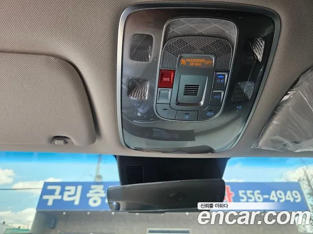 Genesis GV70 2.5T Бензин AWD — Фото автомобиля 12