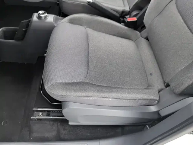 Wuling Zhiguang NEV — Фото автомобиля 20
