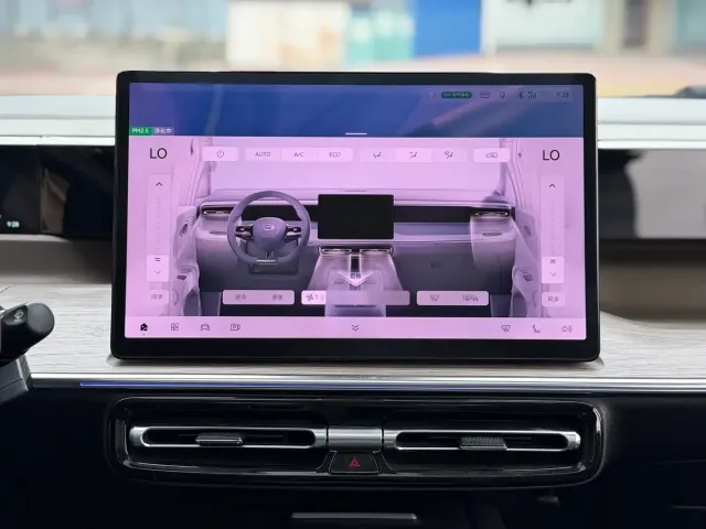 GAC Trumpchi Trumpchi E8 NEV 2024 Model 150km MAX — Фото автомобиля 14