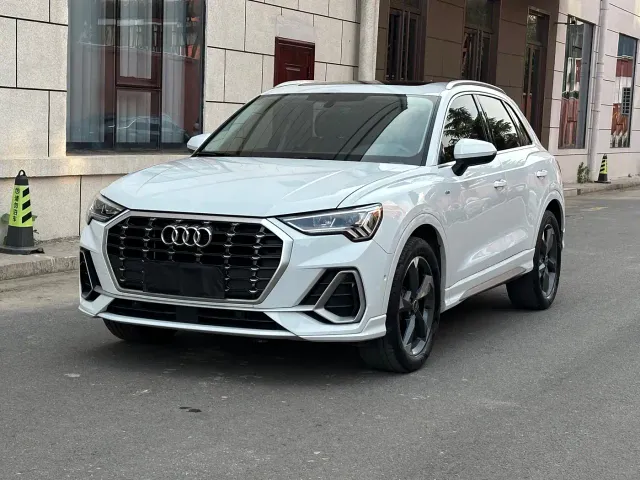 Audi Q3 — Фото автомобиля 2