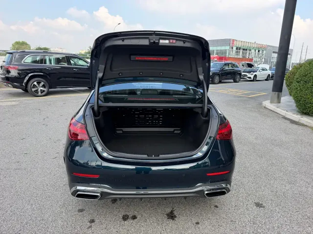Mercedes-Benz C-Class — Фото автомобиля 14