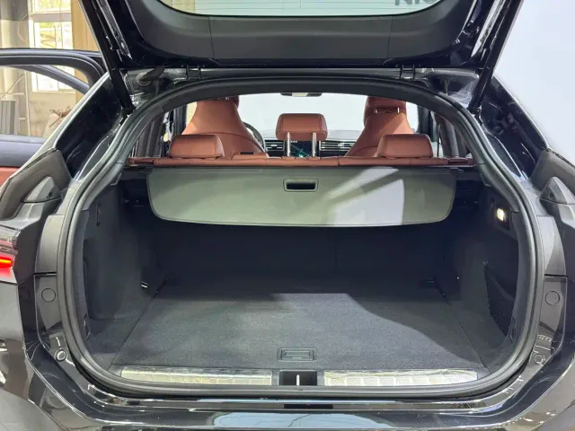 Nio EC6 — Фото автомобиля 24