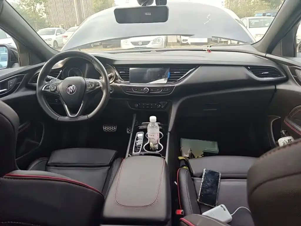 Buick Regal 2021 GS 28T Elite Model — Фото автомобиля 9