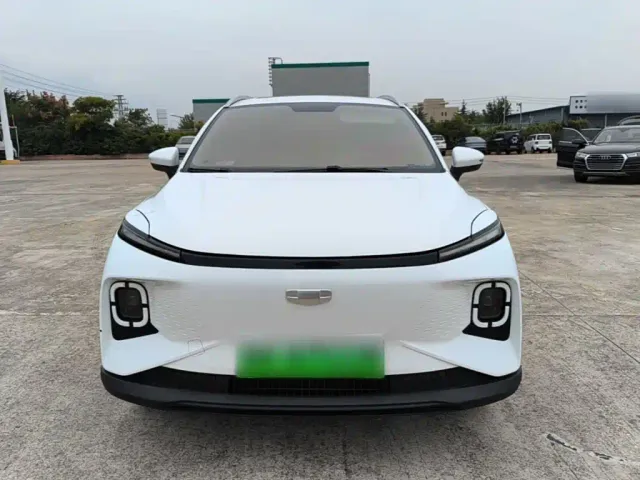 Geely Geometry E Firefly — Фото автомобиля 2