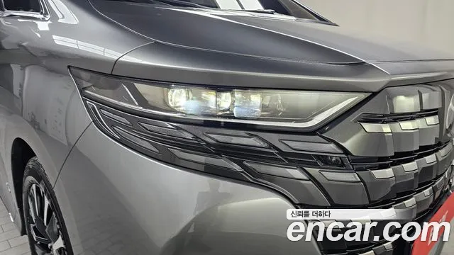 Toyota Alphard 4th Gen — Фото автомобиля 7