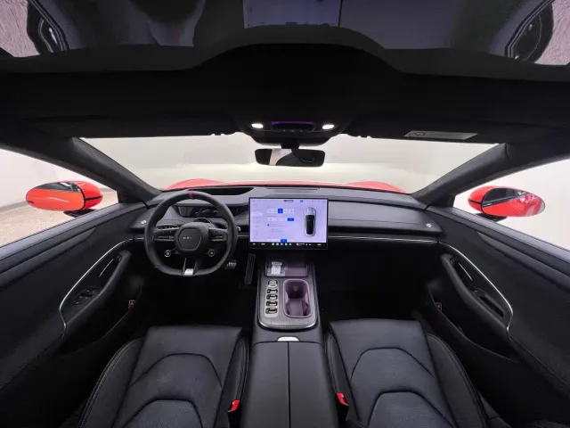 Xiaomi SU7 — Фото автомобиля 20
