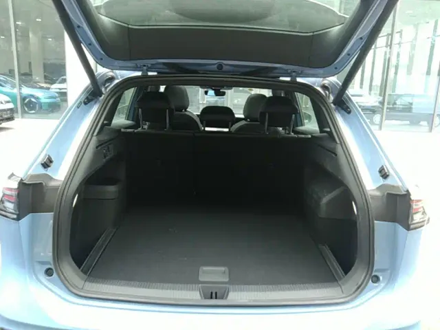 Volkswagen Tiguan L — Фото автомобиля 18