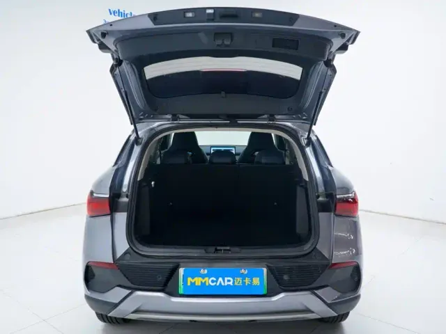 BYD Yuan PLUS — Фото автомобиля 8