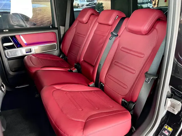 Mercedes-Benz G-Class — Фото автомобиля 11