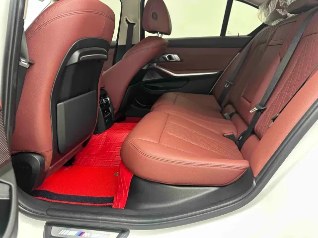 BMW 3 Series — Фото автомобиля 22